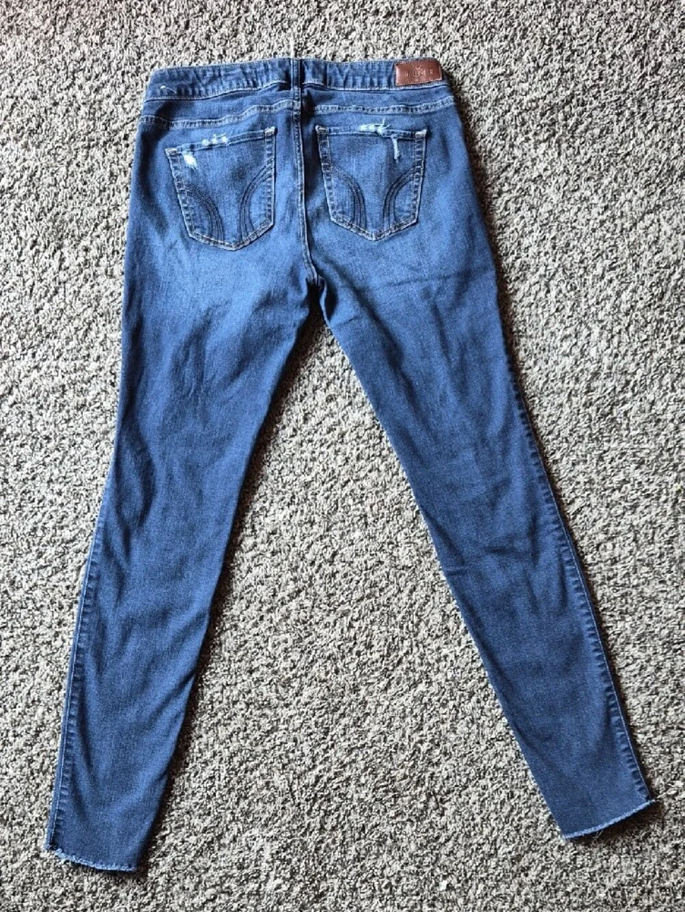 Hollister Low Rise Super Skinny Distressed Jeans Size 11R 30x30